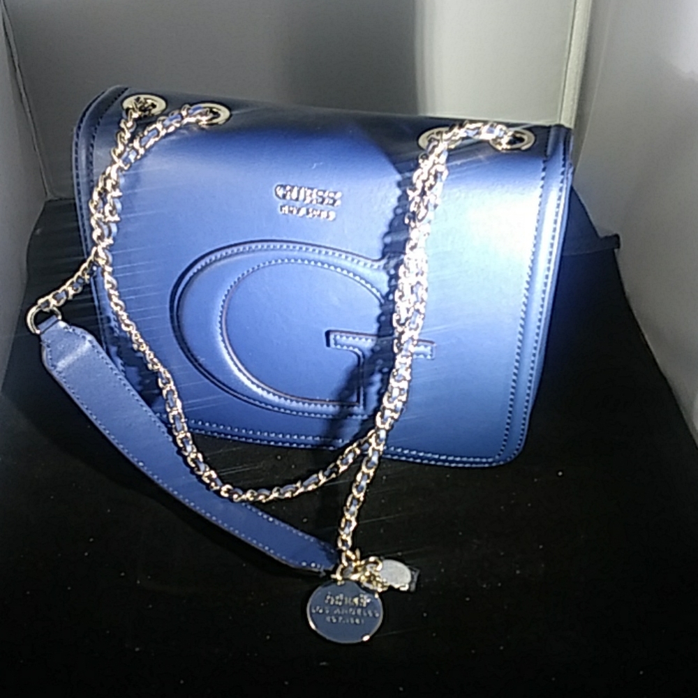 Guess navy bag